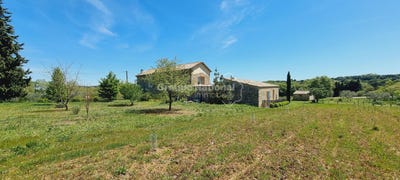 /international/fr/goudargues-languedoc-roussillon-310100142714/