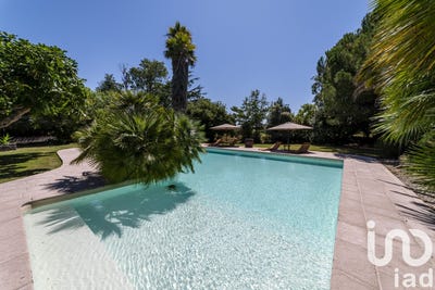 /international/fr/saint-pierre-d-oleron-charente-310100669441/?lang=zh-tw