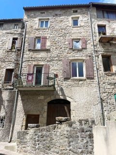 /international/fr/largentiere-rhone-310105719830/