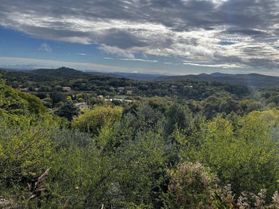 /international/fr/monoblet-languedoc-roussillon-310108314933/