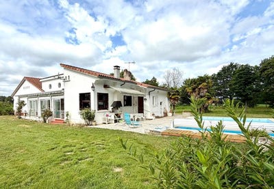 /international/fr/le-vignau-aquitaine-310108764713/