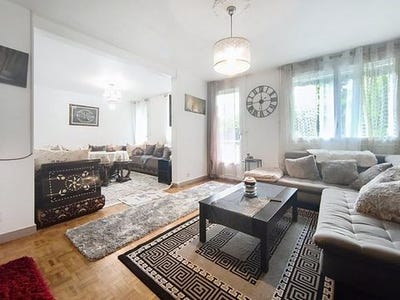 /international/fr/saint-etienne-rhone-310107947741/