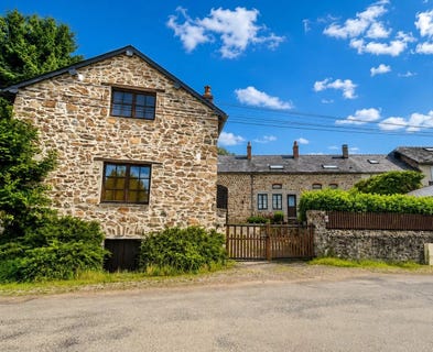 /international/fr/montsauche-les-settons-burgundy-310108675508/