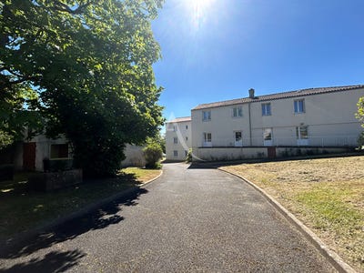 /international/fr/chaille-les-marais-pays-de-la-loire-310104465701/