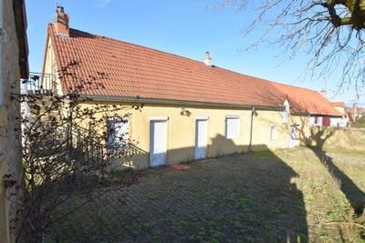 /international/fr/rigny-sur-arroux-burgundy-120096369768/