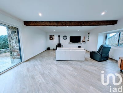 /international/fr/martigne-ferchaud-brittany-310108049857/