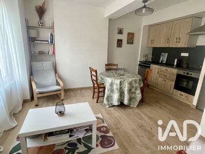 /international/fr/villeneuve-sur-yonne-burgundy-310109044385/