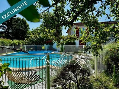 /international/fr/toulenne-aquitaine-310098976800/