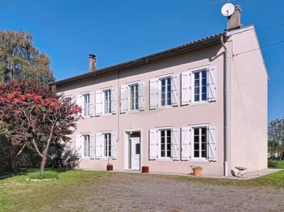 /international/fr/saint-gaudens-midi-pyrenees-310103224160/