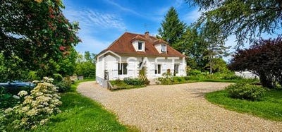 /international/fr/thenay-centre-val-de-loire-310107863934/