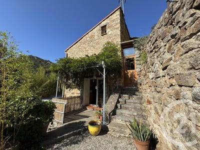 /international/fr/arles-sur-tech-languedoc-roussillon-310102784899/