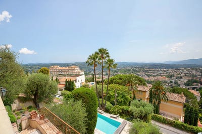 /international/fr/grasse-hh-15012865-grasse-provence-alpes-cote-d-azur-310100957998/?lang=fr