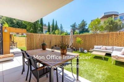 /international/fr/aubagne-provence-alpes-cote-d-azur-310100993529/?lang=en