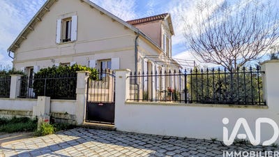 /international/fr/echillais-charente-310107010443/