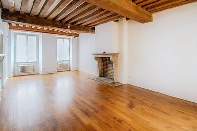 /international/fr/toulon-sur-arroux-burgundy-310108842686/