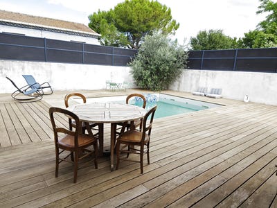 /international/fr/allegre-les-fumades-languedoc-roussillon-120093325056/?lang=de