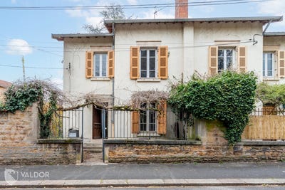 /international/fr/villefranche-sur-saone-rhone-310107149973/?lang=de