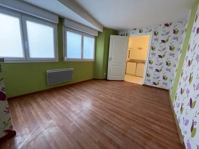 /international/fr/14-rue-rene-laforge-pouilly-en-auxois-burgundy-310108117865/
