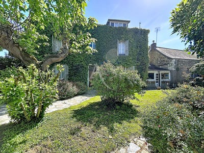 /international/fr/chateau-gontier-sur-mayenne-pays-de-la-loire-310108776590/
