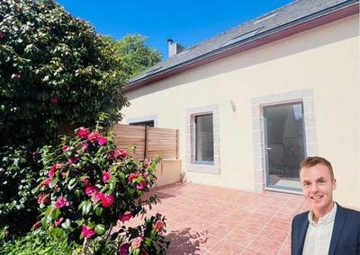 /international/fr/quimper-brittany-310098837436/