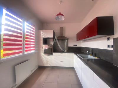 /international/fr/saint-jean-le-blanc-centre-val-de-loire-310108420525/