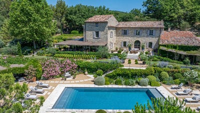 /international/fr/montfuron-hh-15868114-montfuron-provence-alpes-cote-d-azur-310101130863/?lang=zh-cn