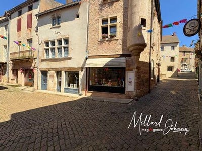/international/fr/saint-gengoux-le-national-burgundy-310101382592/?lang=en