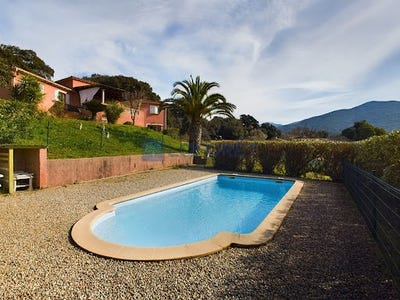 /international/fr/bastelicaccia-corsica-310099545110/?lang=zh-tw