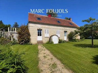 /international/fr/compiegne-picardie-310108431179/