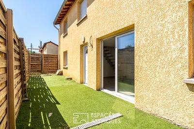 /international/fr/villefranche-sur-saone-ile-de-france-310109093181/