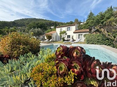 /international/fr/sollies-toucas-provence-alpes-cote-d-azur-310100014084/