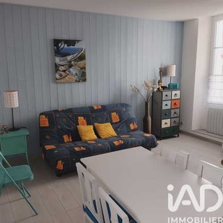 /international/fr/le-chateau-d-oleron-charente-310103614527/