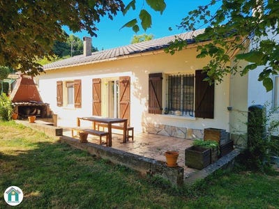 /international/fr/lacombe-languedoc-roussillon-310101497012/