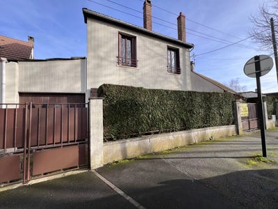 /international/fr/les-clayes-sous-bois-ile-de-france-120090695834/