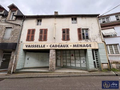 /international/fr/ussel-midi-pyrenees-120096839669/