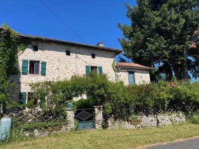/international/fr/maisonnais-sur-tardoire-limousin-310100143523/