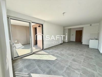 /international/fr/challans-pays-de-la-loire-310119484126/