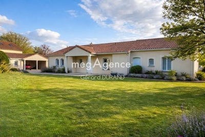 /international/fr/pleumartin-charente-310109079622/?lang=it