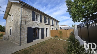 /international/fr/le-puy-sainte-reparade-provence-alpes-cote-d-azur-310100484350/?lang=zh-tw