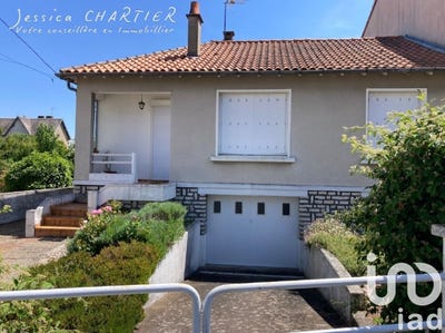 /international/fr/thouars-charente-310100292512/
