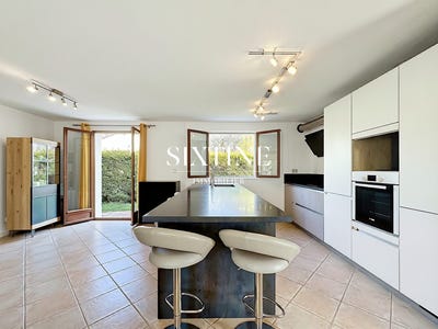 /international/fr/cremieu-rhone-310106483559/?lang=de