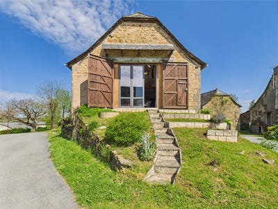 /international/fr/saint-felix-de-lunel-midi-pyrenees-310103820919/