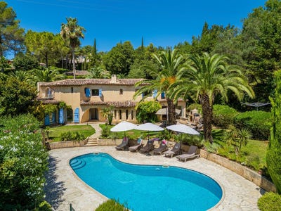 /international/fr/chateauneuf-grasse-provence-alpes-cote-d-azur-310101336150/?lang=en