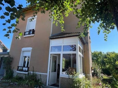 /international/fr/saint-genix-les-villages-rhone-310101446019/?lang=en