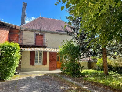 /international/fr/neuvy-sautour-burgundy-310108675755/