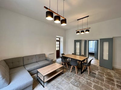 /international/fr/saint-cyprien-aquitaine-310108406830/