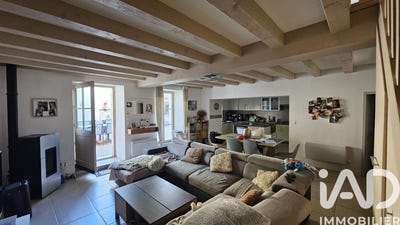 /international/fr/taillebourg-charente-310107578123/