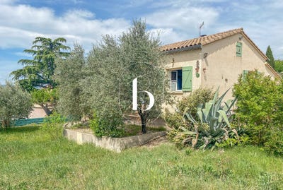 /international/fr/barjac-languedoc-roussillon-310108943065/?lang=th
