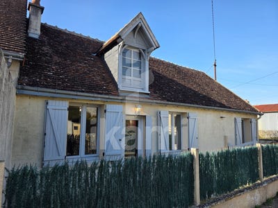 /international/fr/monthou-sur-cher-centre-val-de-loire-310106406494/