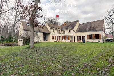 /international/fr/lamorlaye-picardie-120089893159/